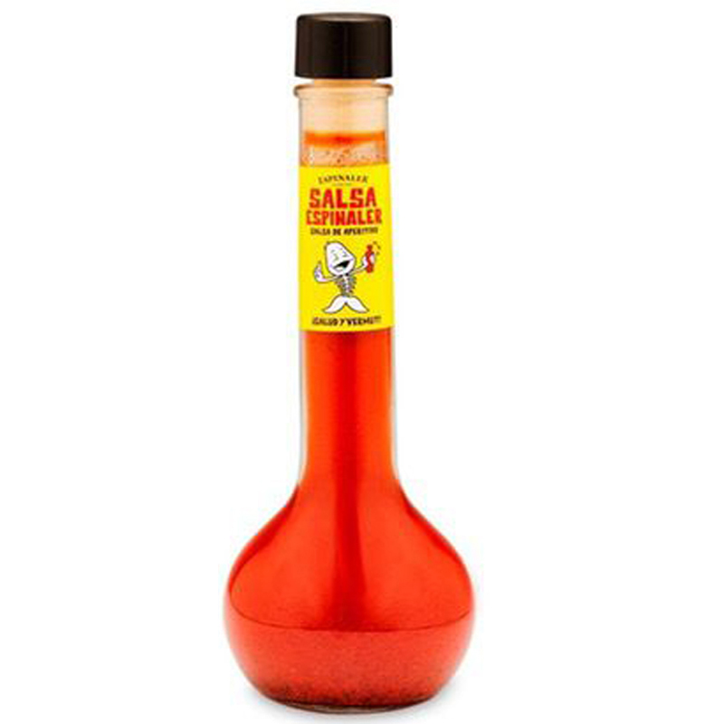 Salsa d'aperitiu en salsera coll llarg