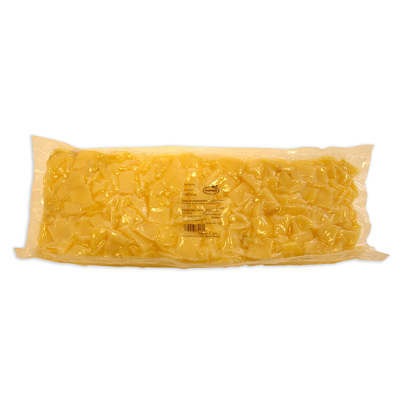 Patatas frescas corte tortilla cocidas al vacio